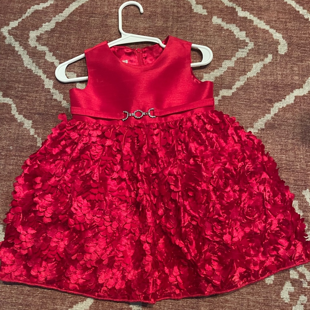 Infant red party dress size 24months. Only worn once.